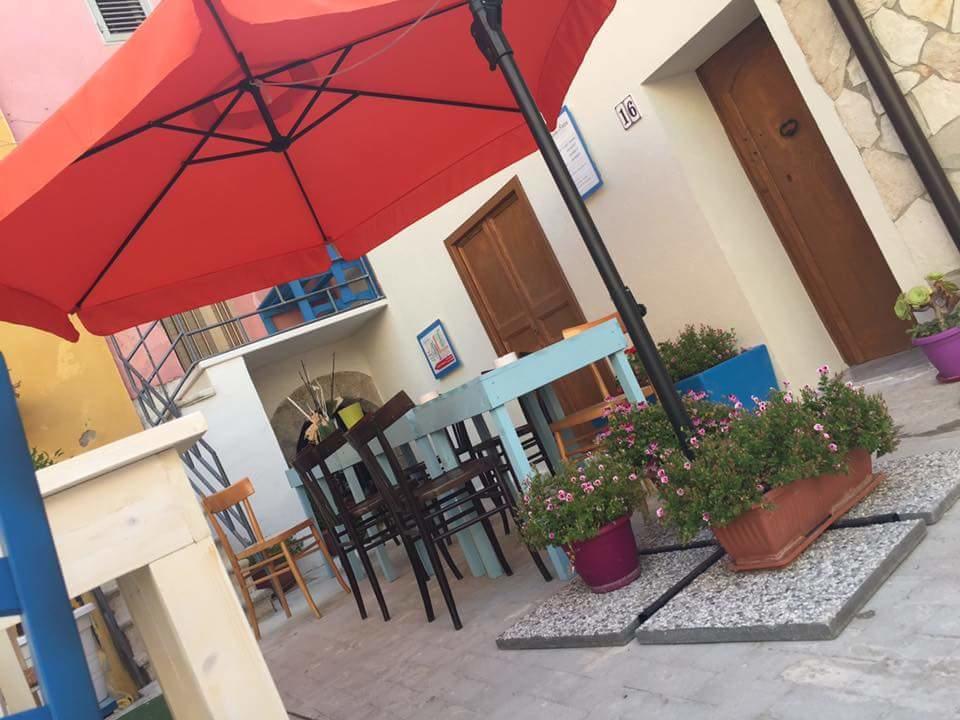 Le Soste Di Finzia Bed and Breakfast Licata Exteriör bild